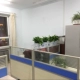 Văn phòng rèn sắt giá lan can cửa sổ sill lưu trữ nồi rack văn phòng bàn phân vùng hoa mọng nước đứng - Kệ kệ để sách treo tường Kệ