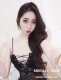 Người mẫu gợi cảm với cùng một đoạn dây đeo cổ chữ V gợi cảm cắt thấp ngực ngực áo ren một mảnh áo sơ mi vest shop thời trang nữ Áo ba lỗ