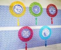 Blue and white porcelain paper plate weaving kindergarten classroom corridor hanging ring creation decoration material aerial hanging decoration shopping mall creativity