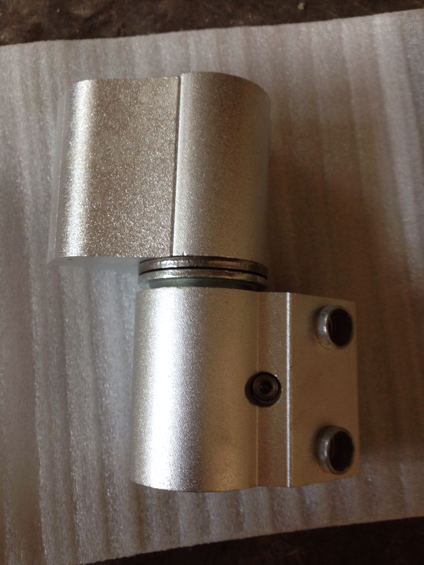 High-grade aluminum KFC door aluminum alloy door open and flat door hinge framed door aluminum hinge door and window hardware accessories