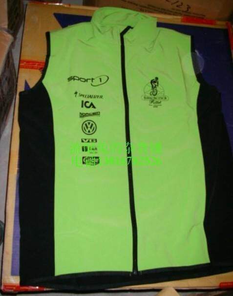 Winter windproof warm special single riding horse clip vest sleeveless top Fleece windproof and rainproof warm