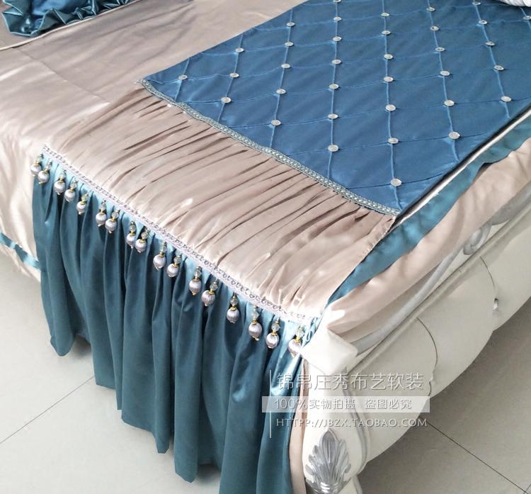Model room bed flag Luxury bed flag European bed flag Neoclassical bed flag High-end bed tail towel French bed tail
