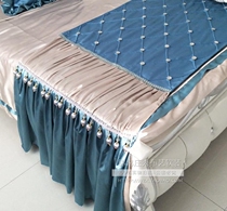 Model room bed flag luxury bed flag European bed flag neoclassical bed flag high-end bed turban French bed tail