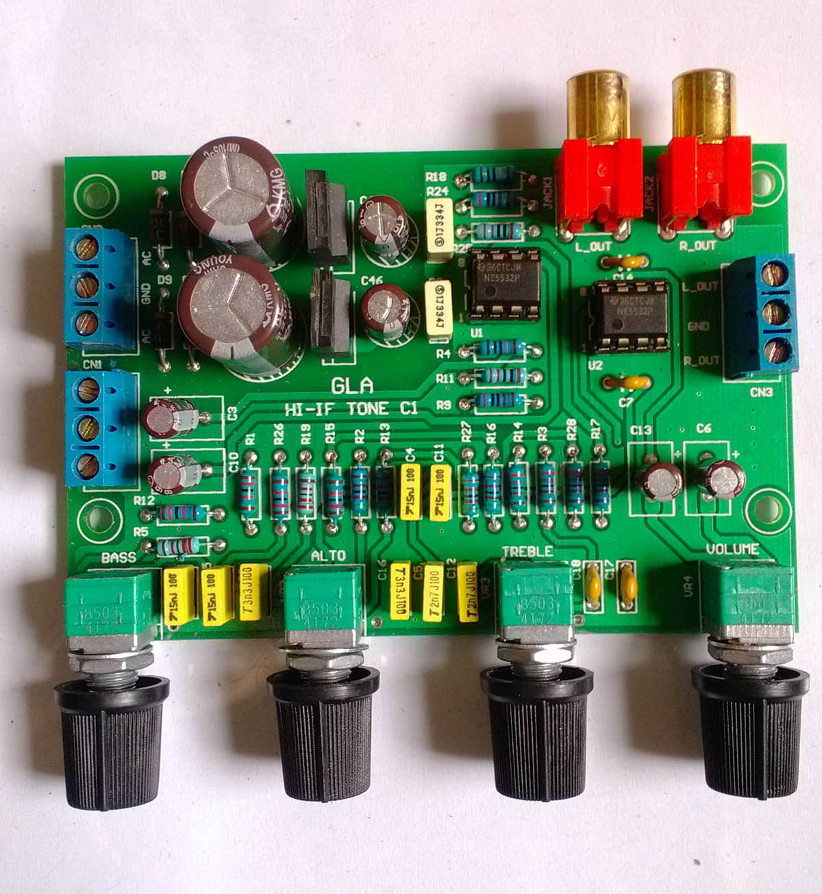 The Golio HIFI three-segment tone board comes with volume and amplification