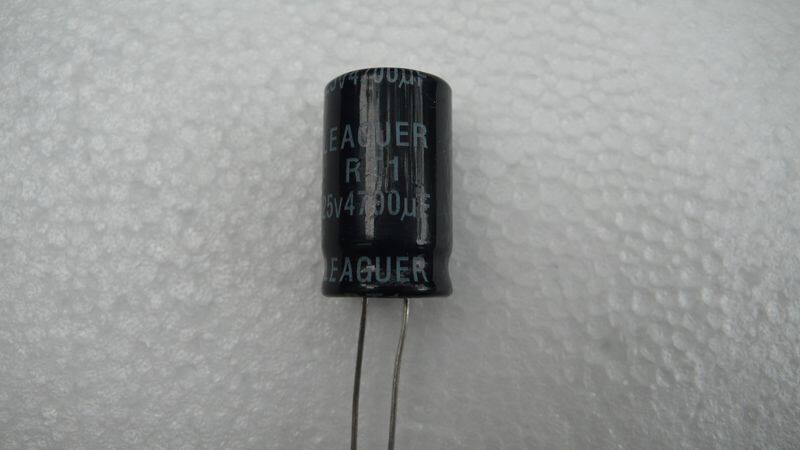 25V4700UF diameter * Height 16 * 26 electrolytic capacitor