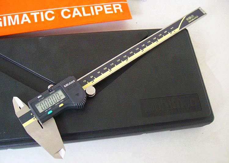 Mitutoyo Japan Mittomo 50017330 Metric Electronic Digital Caliper 0