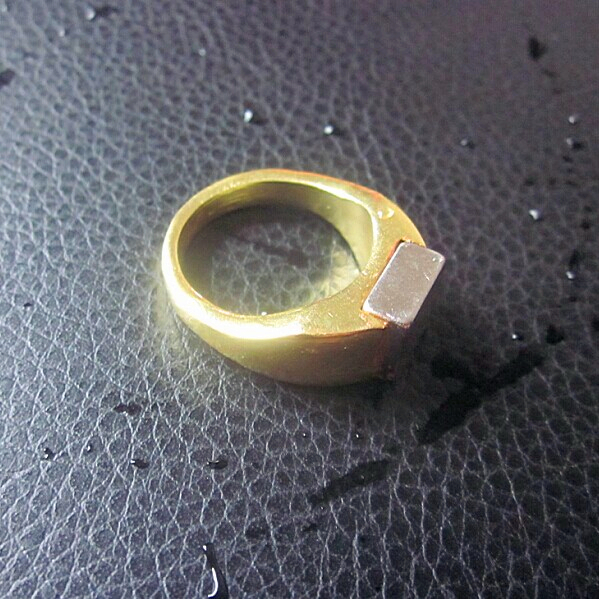 Brass strong magnetic ring, square strong magnetic ring, steel ball coin ring, magic ring, super suction