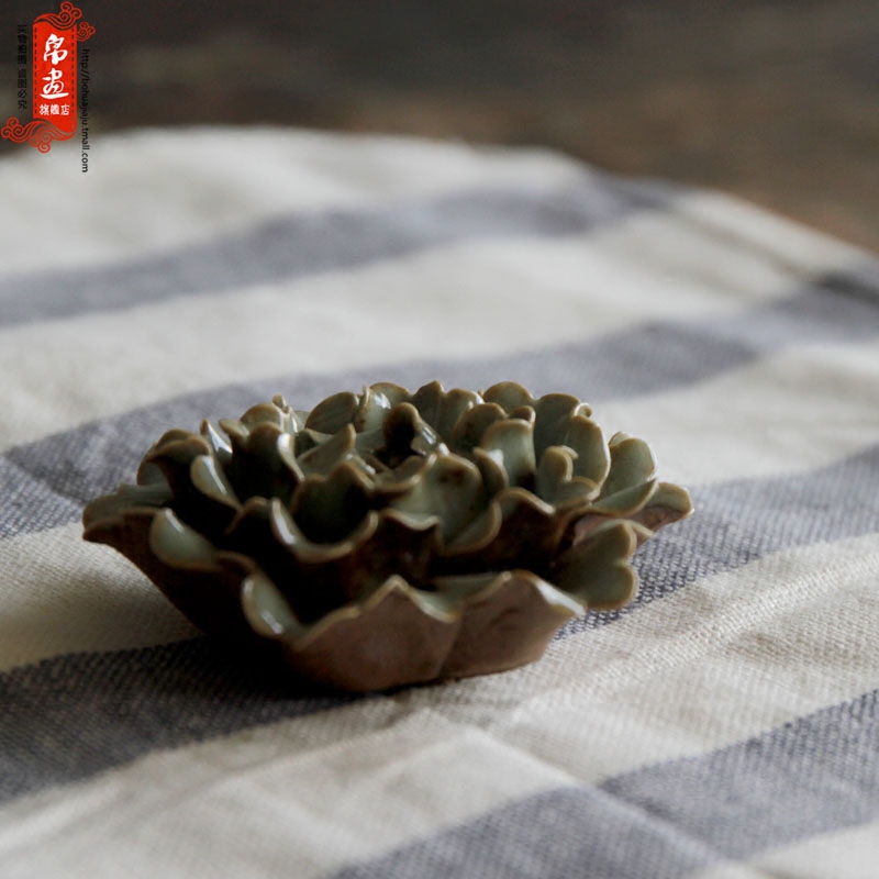 Jingdezhen ceramic furnishing articles incense incense checking porcelain aloes flower joss stick inserted tower incense seat nerves lotus fragrance