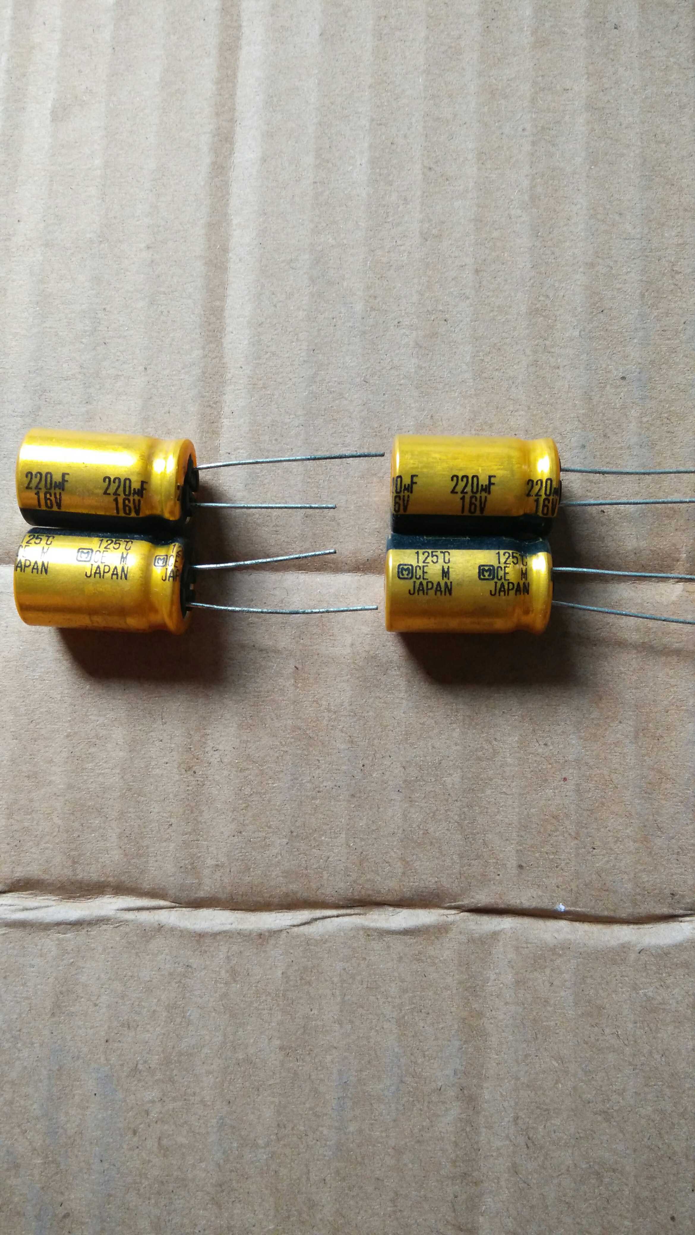 Japan's original 16V220 micro hair 125 degree capacitor is of good quality and a price