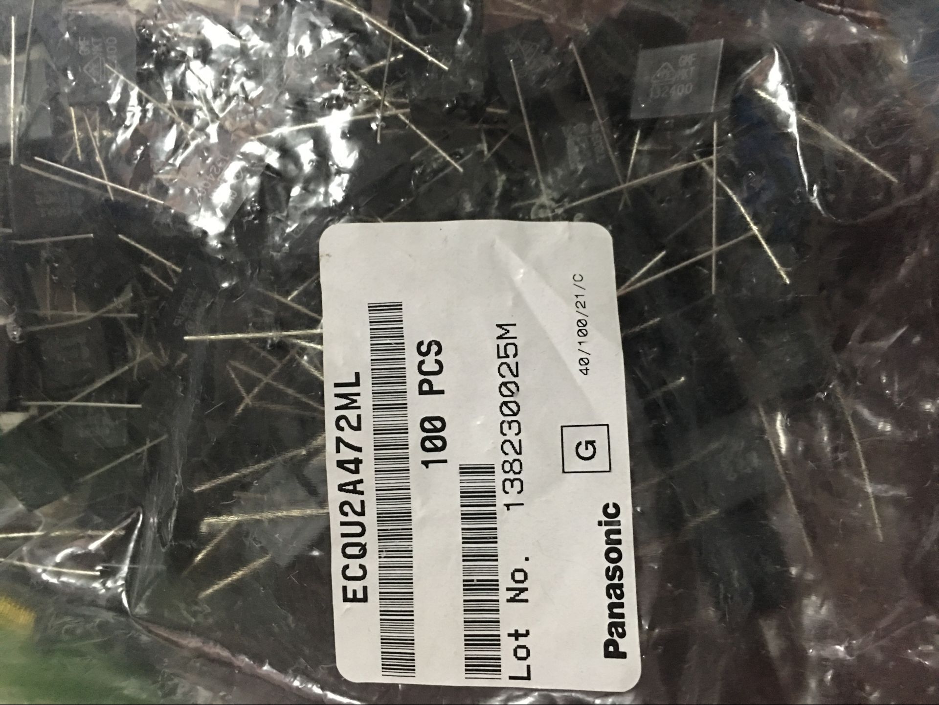 Original Panasonic safety film X2 Y2 capacitor 275VAC 472M 4 7NF ECQU2A472ML 4700PF