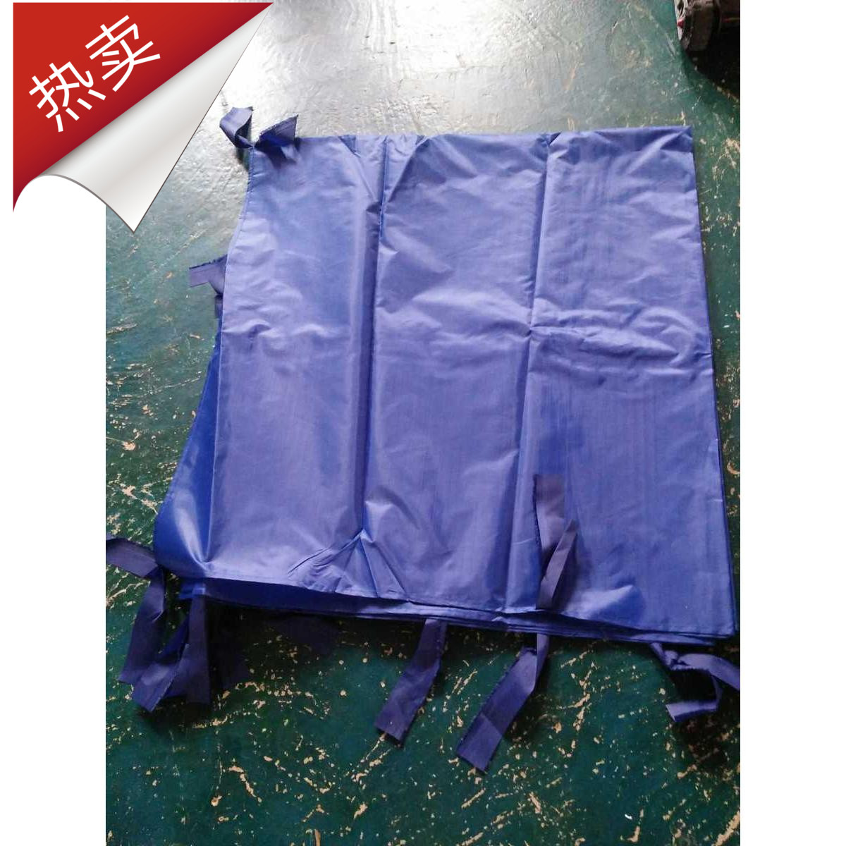 Factory direct sales of outdoor folding tents, four-corner sheds, anti-sneering waterproof cloths, night market stalls, calculated by the meter
