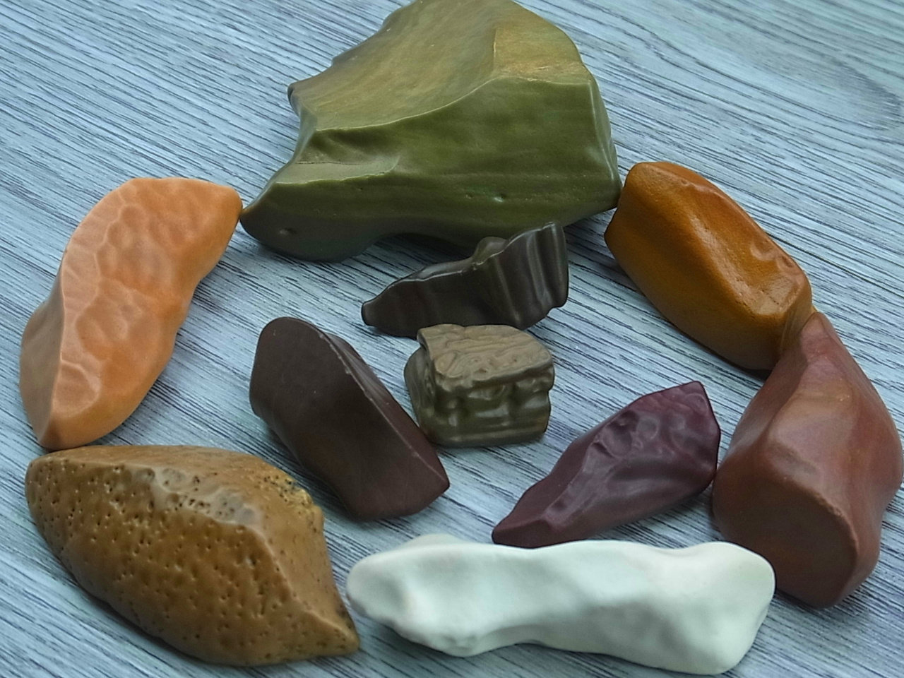 What is it like to be a real Gobi clay stone?Xinjiang Gobi mud stone Hama Nanhu mud stone magnetic sea mud stone