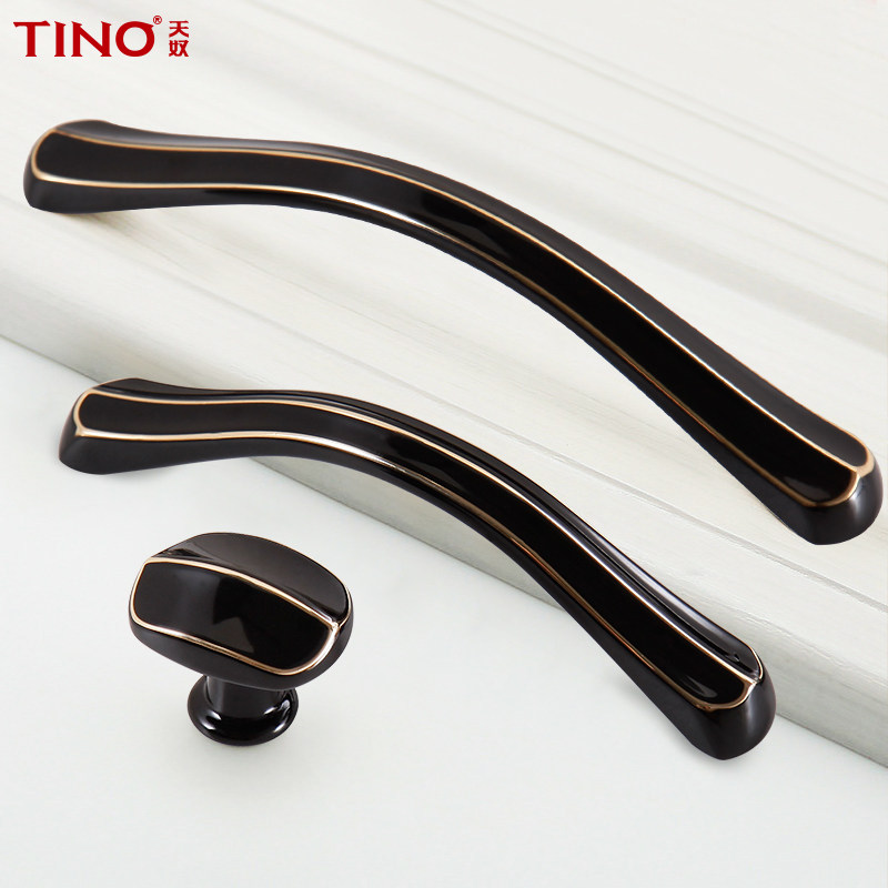 ��ūŷʽ����THD-3233-01