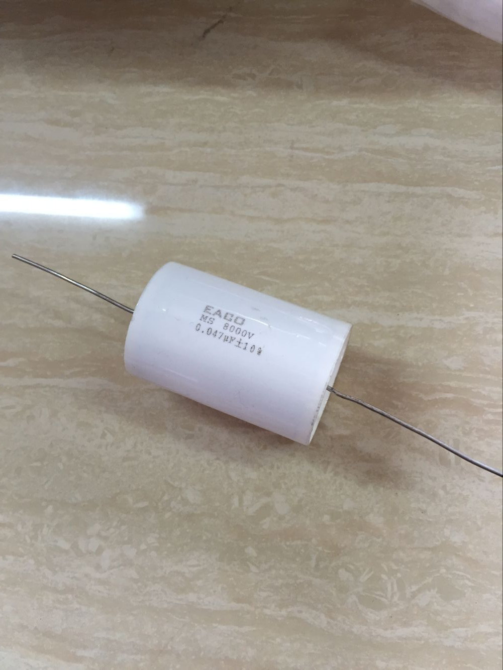 Canada imports EACO capacitive MS 0 8000V 047uF positive and negative 10% hair burning friendly capacitor capacitor