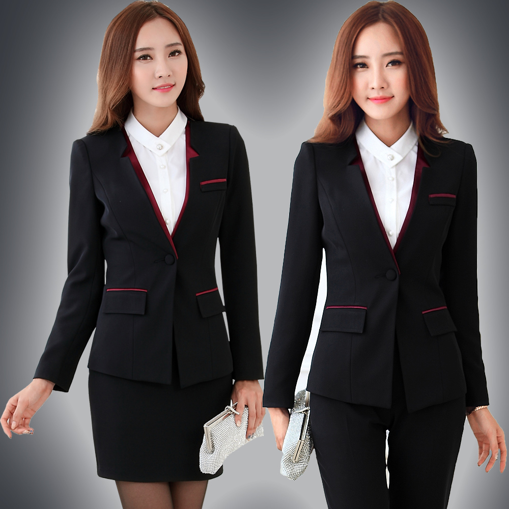 Receptionist Outfits - Photos