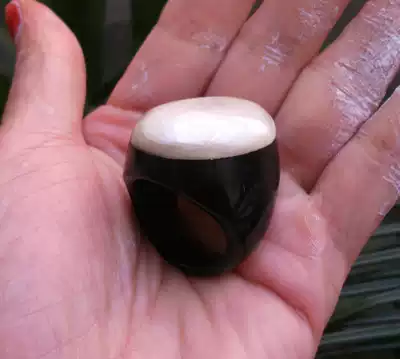 Antique ring finger pure natural yak horn inlaid shell finger ring ring men's atmosphere on grade