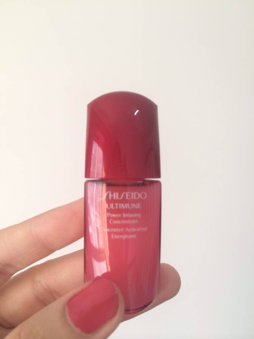 New version of domestic counter Shiseido Hongyan muscle live essence Dew 10ml red waist trial bag