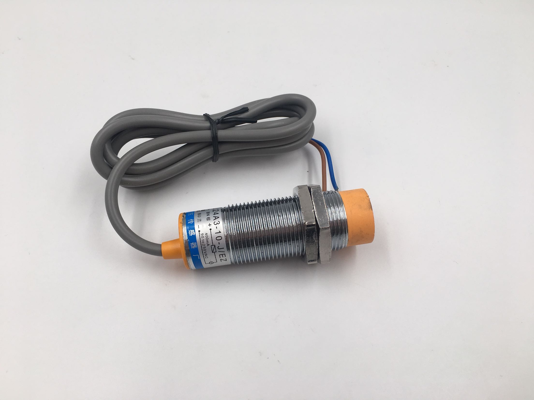 Dongtou Great East is close to the switch sensor LJ24A3-10-J EZ