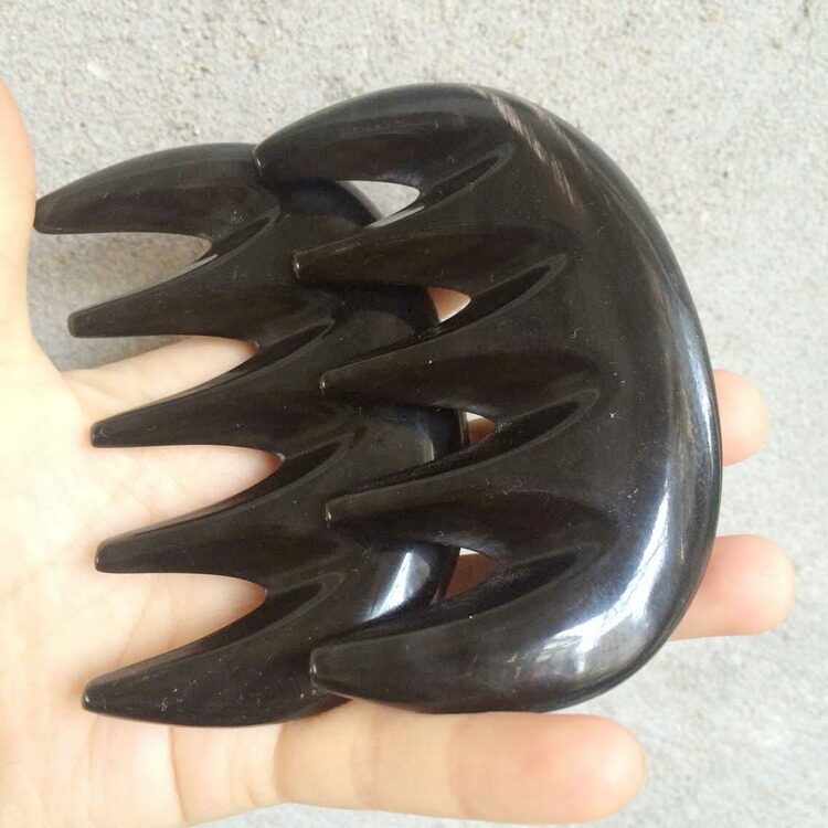 Ageing Natural Black Buffalo Horn Scraping Five Teeth Meridians Comb Large Number Thickened Head Massage Health Care Tooth Width