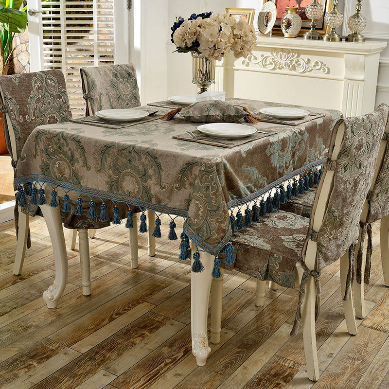 �Ķ����ε�����