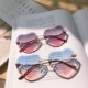 Ulzzang gradient tình yêu không kính râm nữ retro Harajuku net đỏ in hình ảnh du lịch dễ thương mắt kính nữ Kính râm