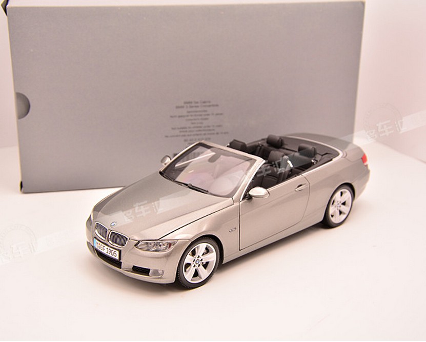 Original factory 1:18 BMW 3 Series bmw 335i E93 folding version gray car model