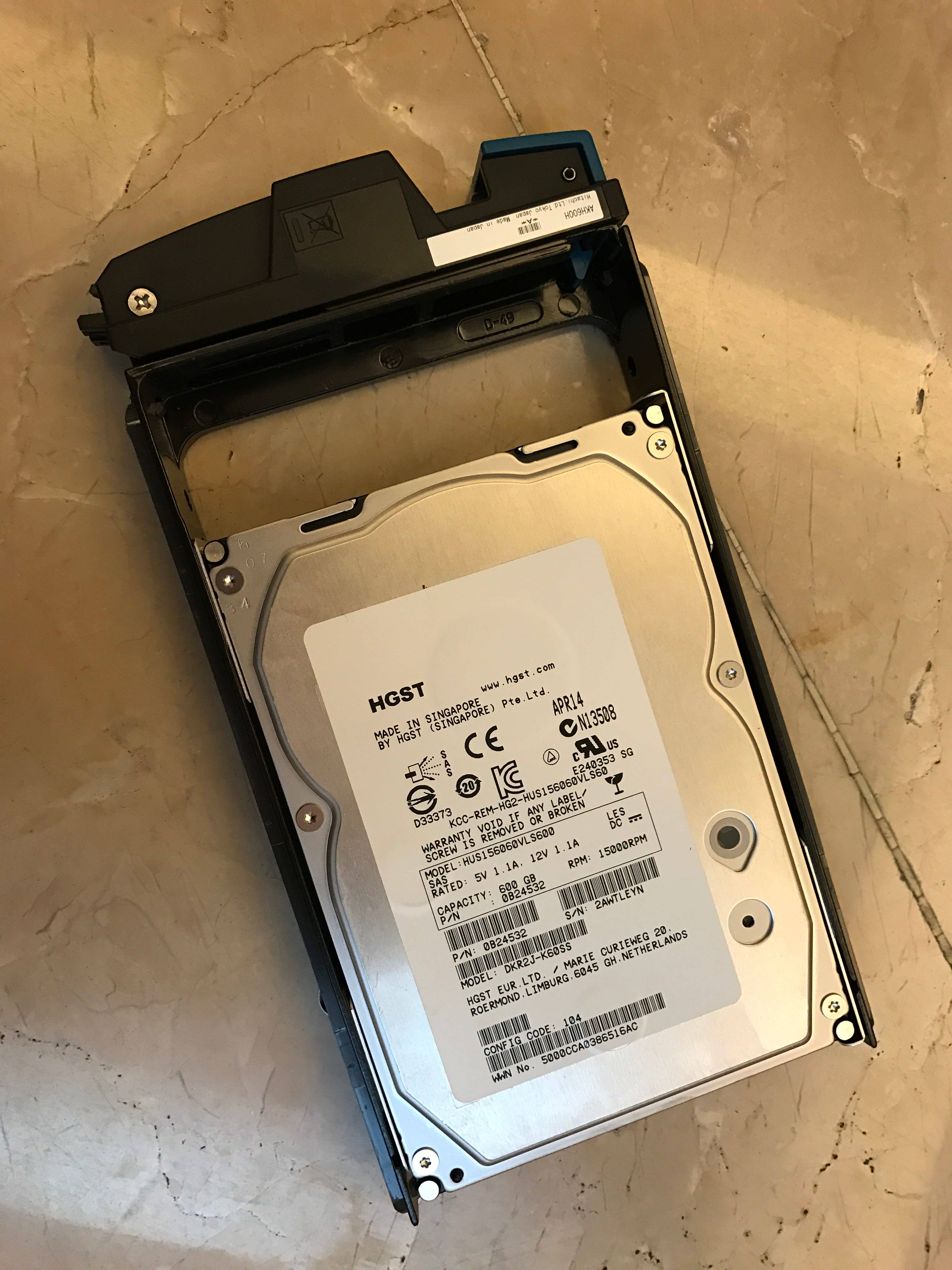 3276138-D 600GB AMS disassembly hard disk