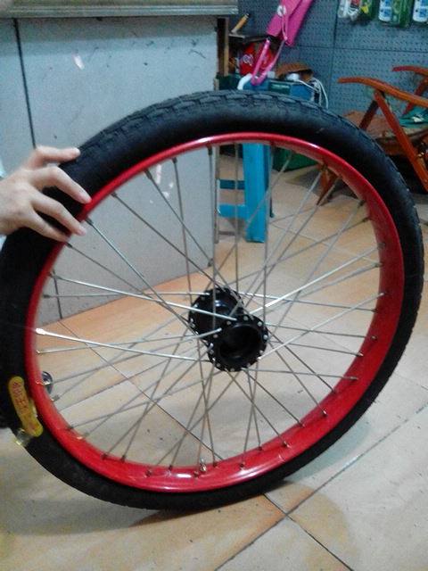 Construction site Hopper Wagon Inflatable Tire Substeel Wire Tricycle Inflatable Rubber Wheel Universal Center Bearing 6206