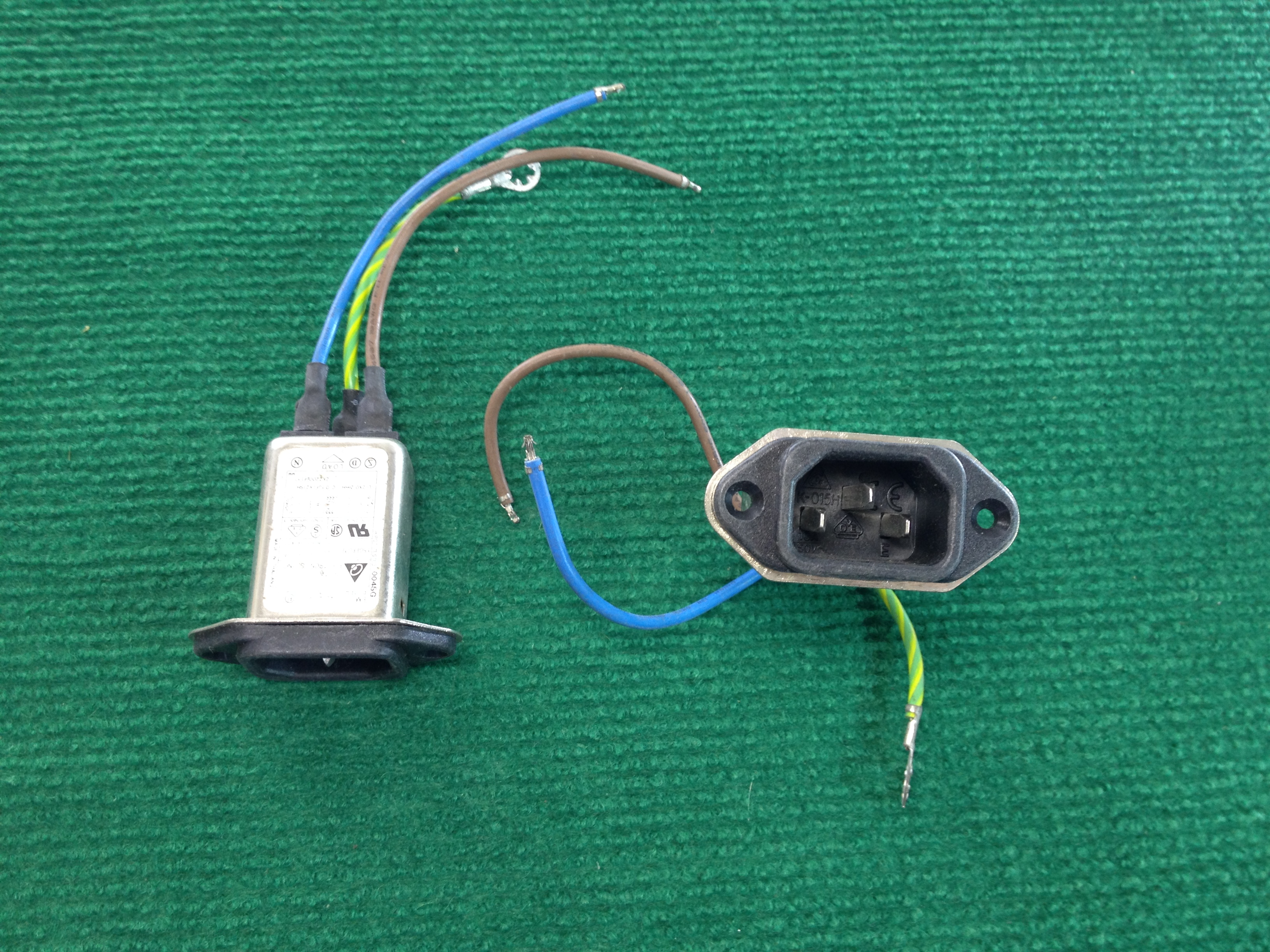 Original DELTA BENCH 15GEEG3E (Y) CHARACTER SOCKET POWER PURIFIER FILTER 10A 250V