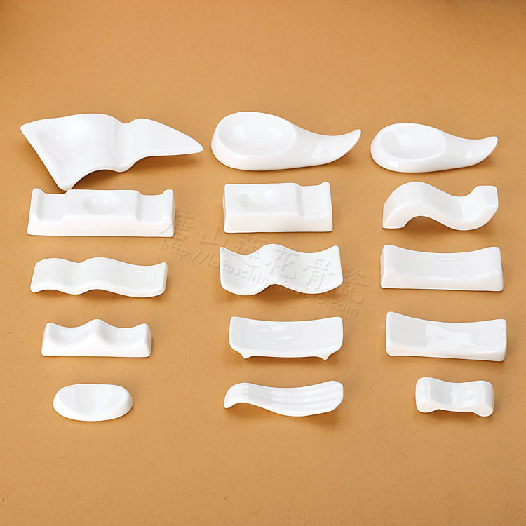 T pure white bone porcelain chopstick rack large full white chopstick pillow bone porcelain spoon Porcelain Tableware Chopstick Pillow