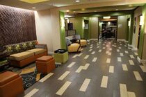 Holiday Inn Express Suites Huntsville Airport