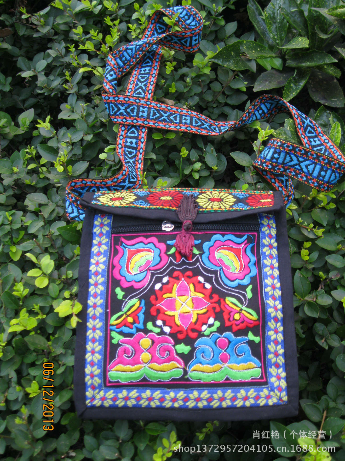 Double-sided embroidery bag national characteristics bag casual women's bag embroidery shoulder bag jelly coin wallet