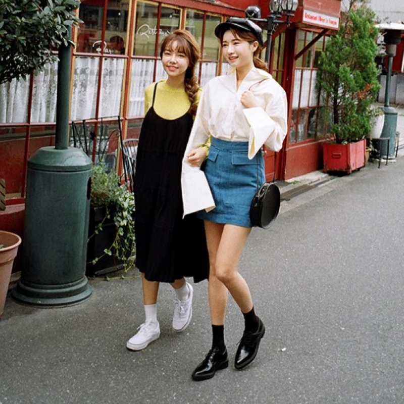 韩国stylenanda官方正品 层次感风琴褶吊带裙