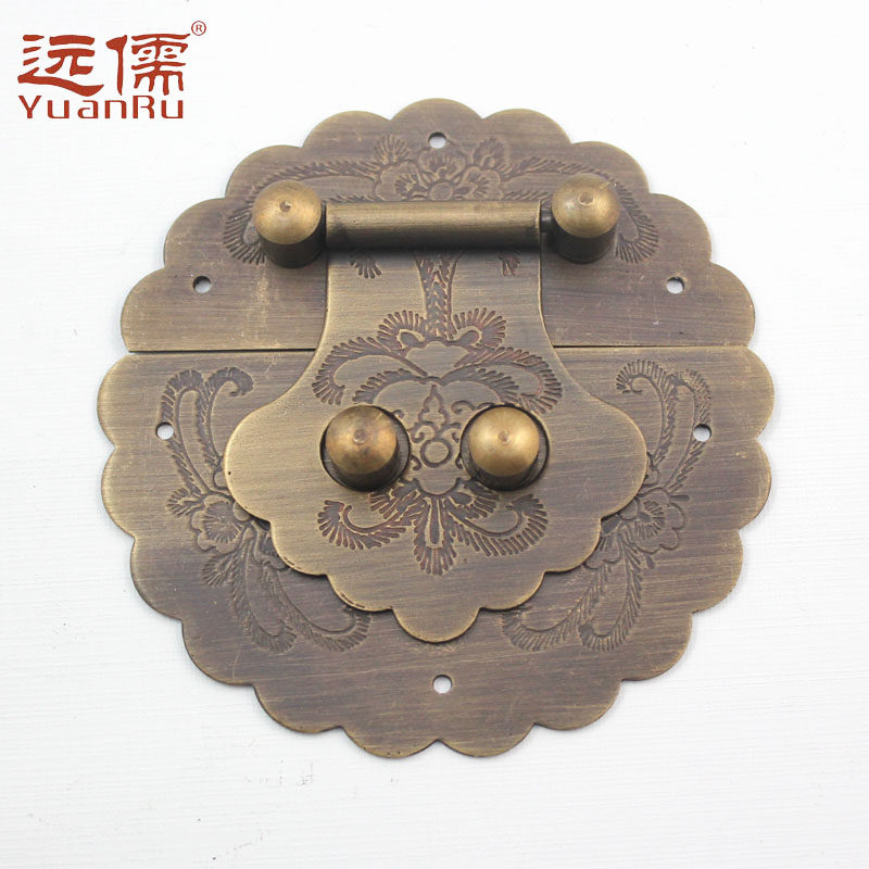 Far Confucian bronze sculpture Chinese antique copper accessories camphor wood box buckle brass buckle YRD060 retro box hardware