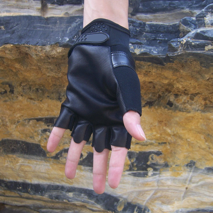 Military Eagle Warfare Wolf Coals Shell Half Finger Military Fans Tactical Outdoor Gloves Special Soldier Wear and warm O-remember gloves