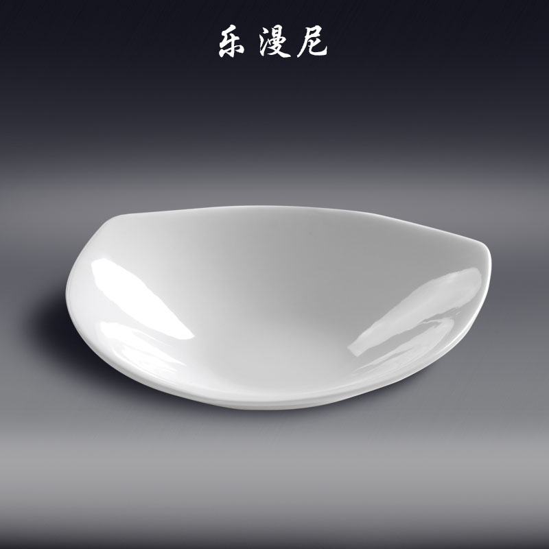 Le diffuse, round foot triangle bowl - salad bowl hotel ceramic tableware pure white triangle shaped deep Fried dishes