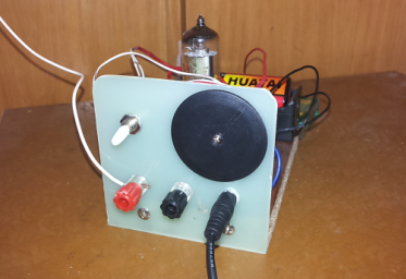 Vacuum tube FM transmitter Single lamp FM transmitter MP3 transponder Full DC electronic tube FM transmitter