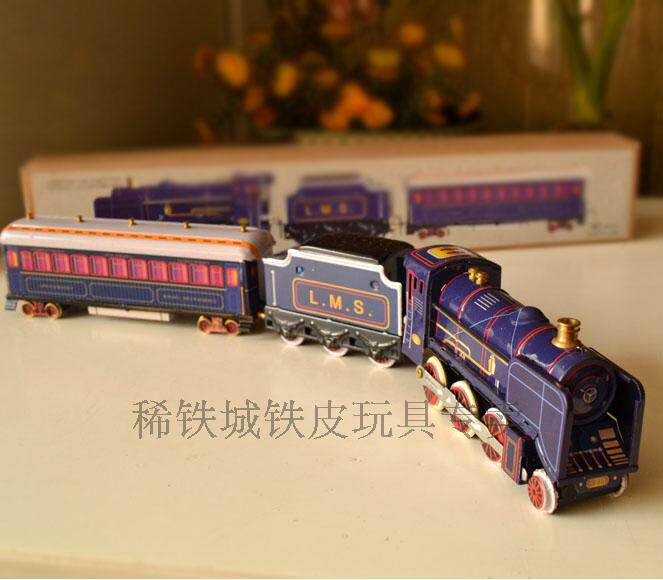 Rare iron city classic wind-up iron toy winding props export nostalgic gift retro old-fashioned three-section train