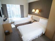 Superior Twin Room at Yat Ho Hotel Hong Kong