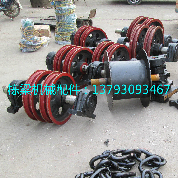 Dongliang Machinery Parts Elevator Roller Factory Direct Sales Bucket Elevator Sprocket Roller TH400