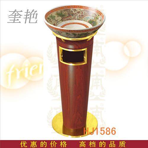 The unit company has mahogany Baoding ashtray bins. Seat-type peel boxes and waste paper bins are placed at the entrance of the elevator in the lobby.