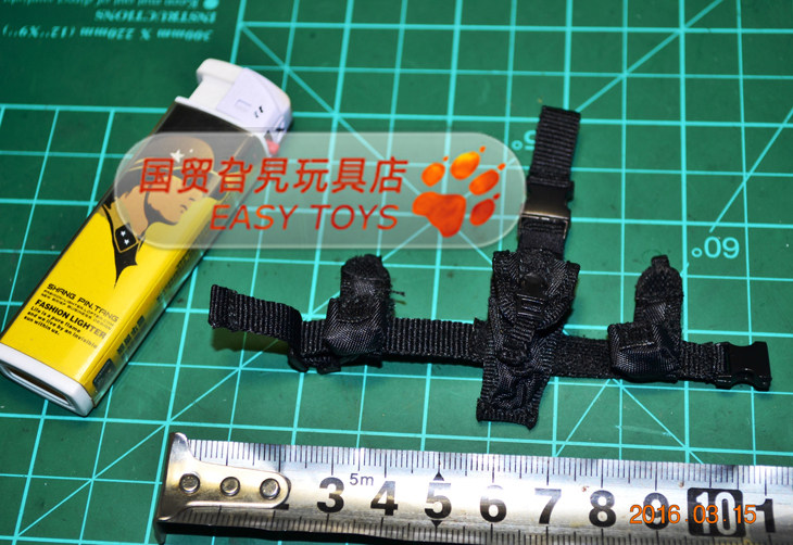 DID MA1006 SWAT 2 0 legs hanging bag 1 6 soldier model