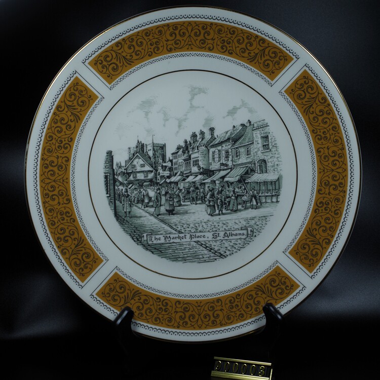 Spot UK St Albens City Scenic Decoration Sitting Pan Hanging Pan 900003