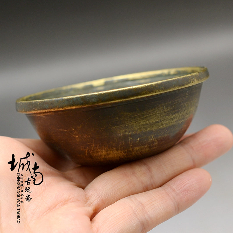 Tibetan Buddhism of the Republic of China Tibetan Buddhism Supplies Old Yellow Bronze Butter Lamp Bowl 8 for Bowl Water Purification Bowl Ancient Play Antiques