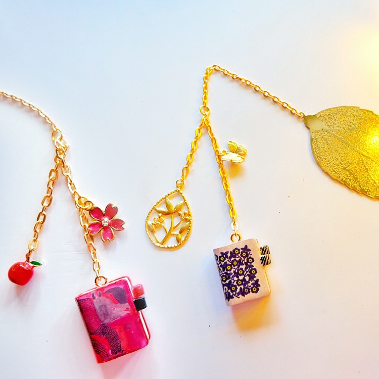 Bribing Q] Hand ledger Perimeter HOBO Available Trim Bookable Clips Mini Small Hand Ledger Pendants