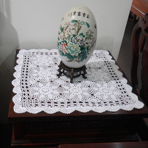 I love my house. Pure hand hook needle hook skull cotton lace hollowed tablemat square