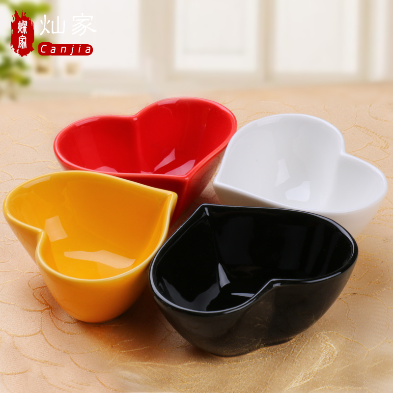 Ceramic bowl shaped bowl expressions using sweet snacks Japanese soup bowl love candy dish bowl bowl of noodles bowl bowl