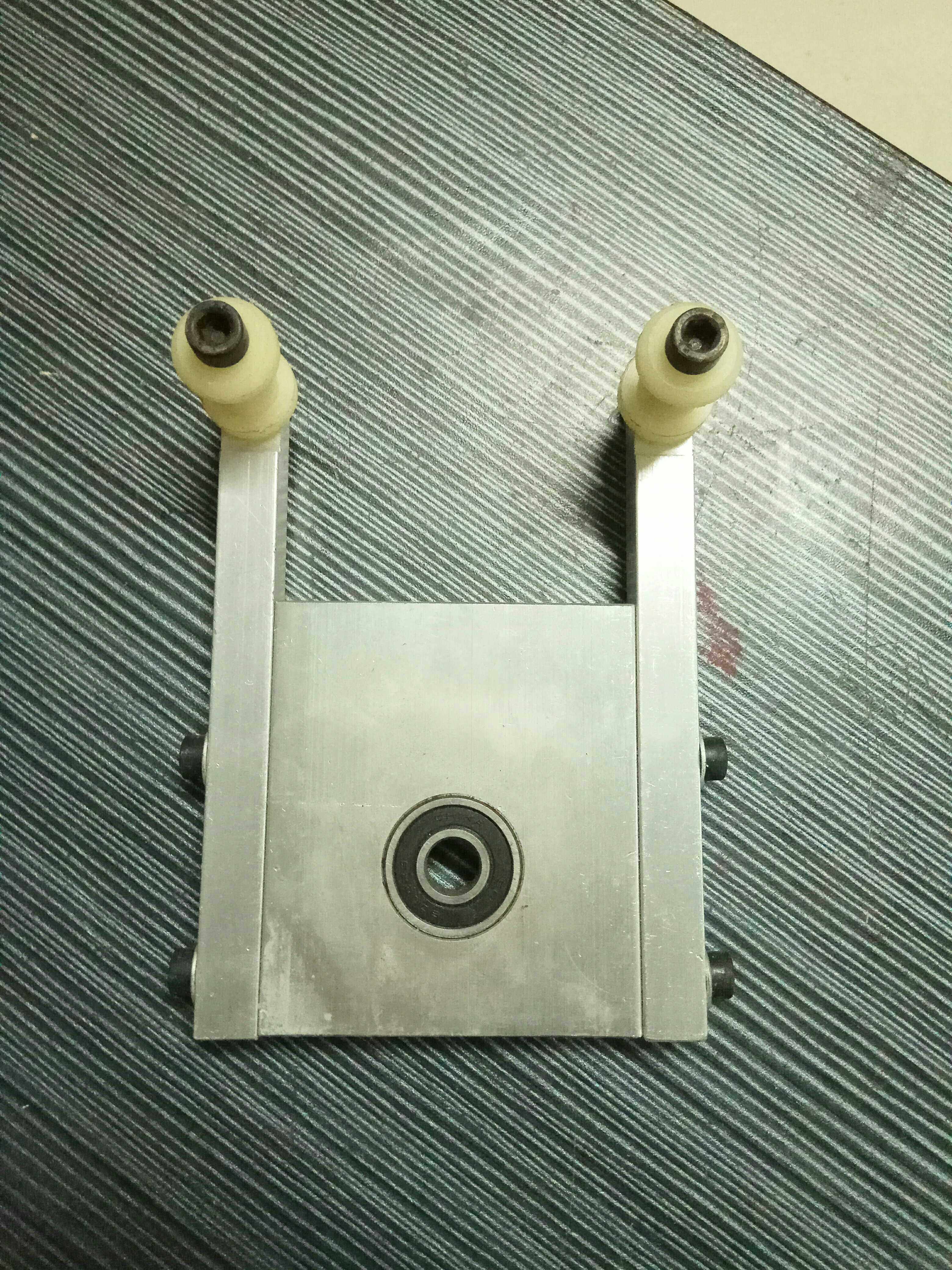 Surface screen printing machine accessories gear gear rod fixed floor plate manufacturer