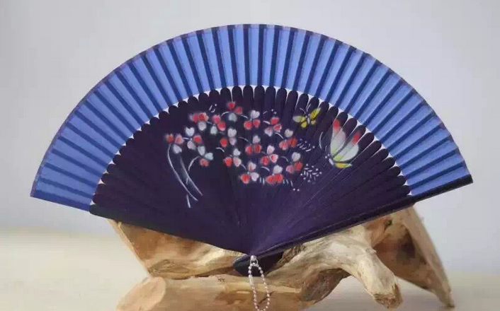 Classical Summer Ancient Wind Female Fan Day Style Bamboo Fan Folding Fan China Wind Folding Female Style Dance Fan Spray Painting