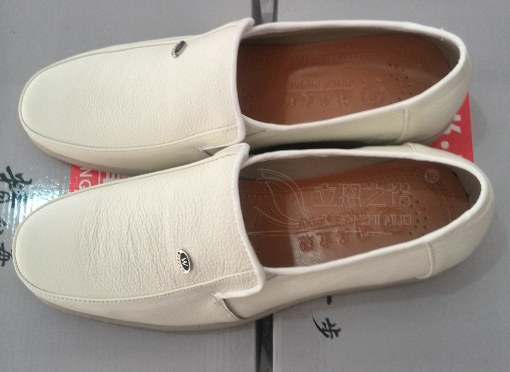 Lienzhinuo white soft wear-resistant PU leather men's beef tendon bottom doctor nurse shoes group purchase price spot